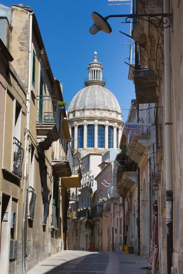 Tocco Barocco - Locazioni Brevi - Hotel Ragusa Exterior photo