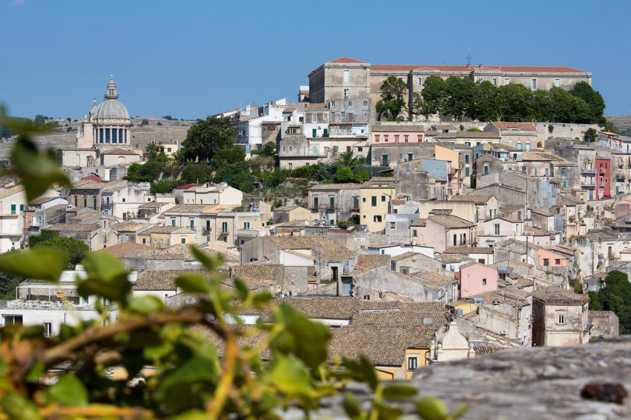 Tocco Barocco - Locazioni Brevi - Hotel Ragusa Exterior photo